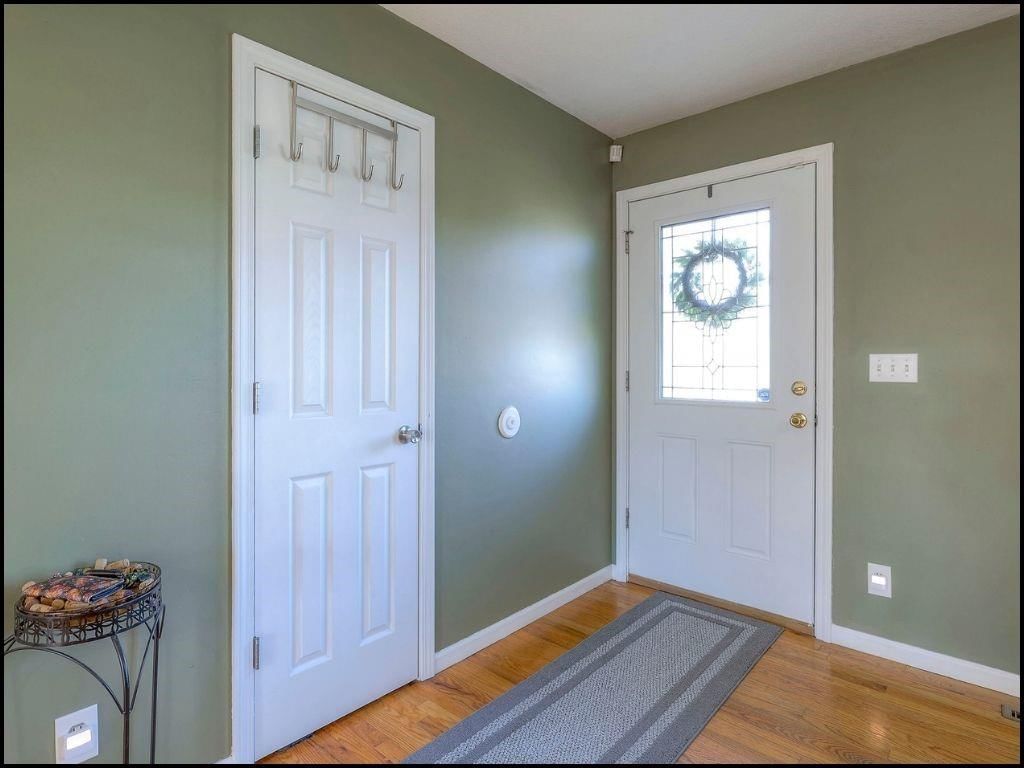 938 E Market Street — photo 7