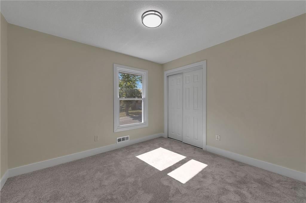 11908 E 55th Street — photo 25