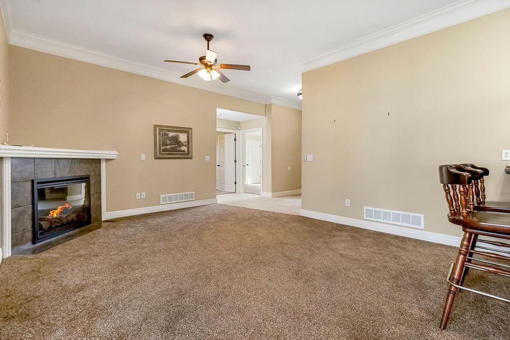 1702 NW Creekland Drive — photo 14