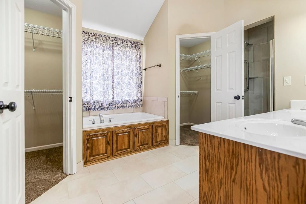 1702 NW Creekland Drive — photo 16