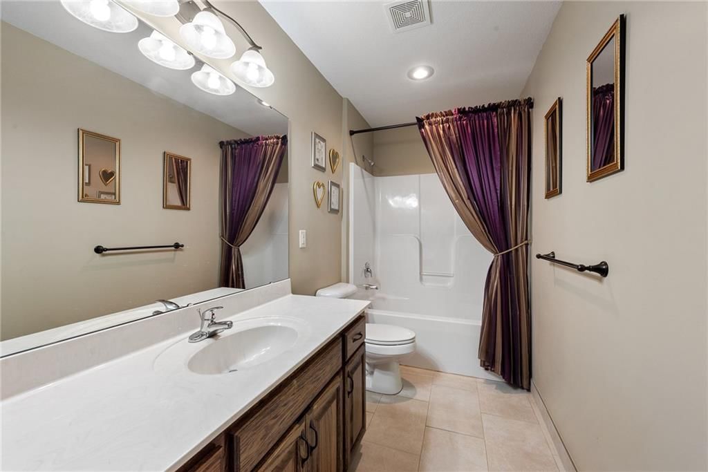1702 NW Creekland Drive — photo 22