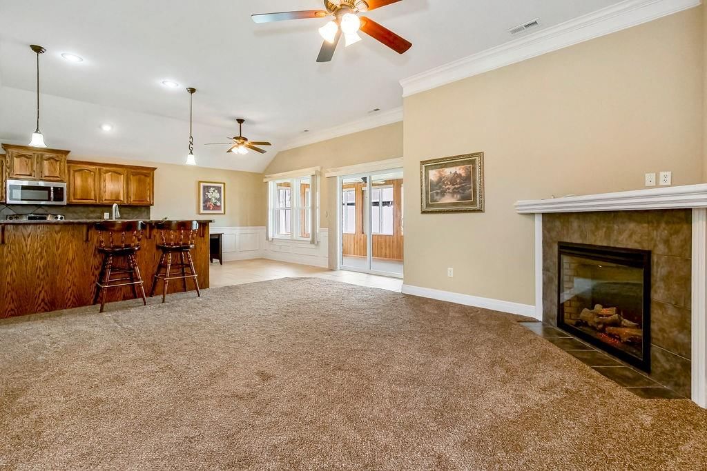 1702 NW Creekland Drive — photo 7