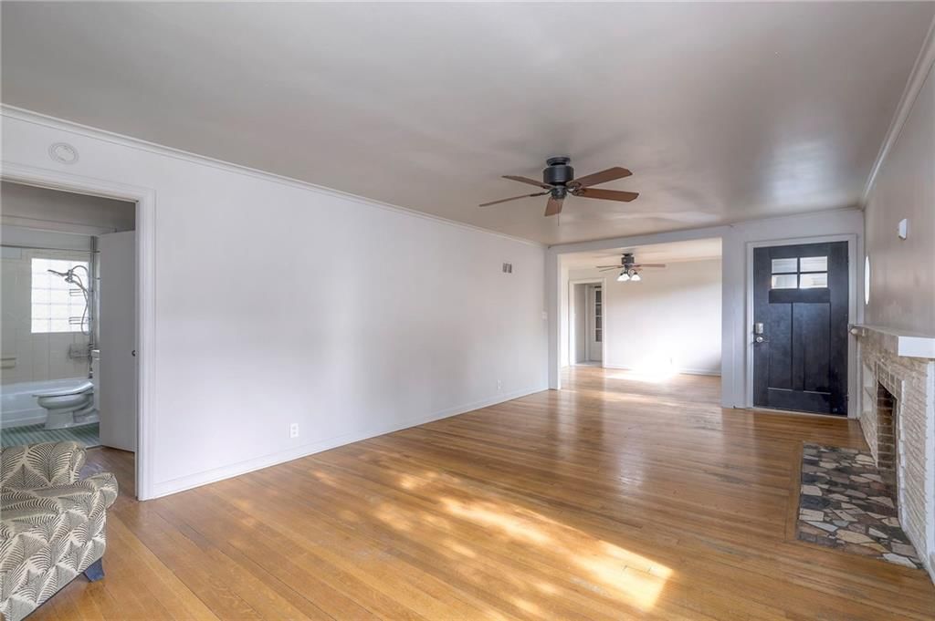 7610 Ward Parkway — photo 10