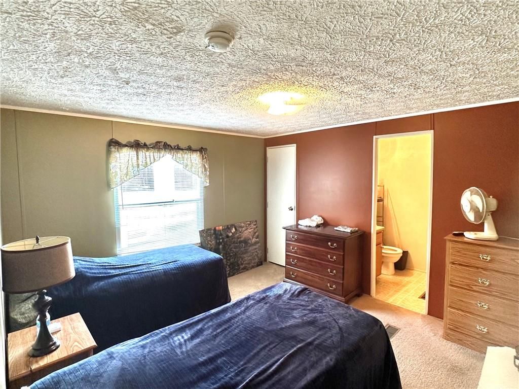 20989-21179 B Highway — photo 44