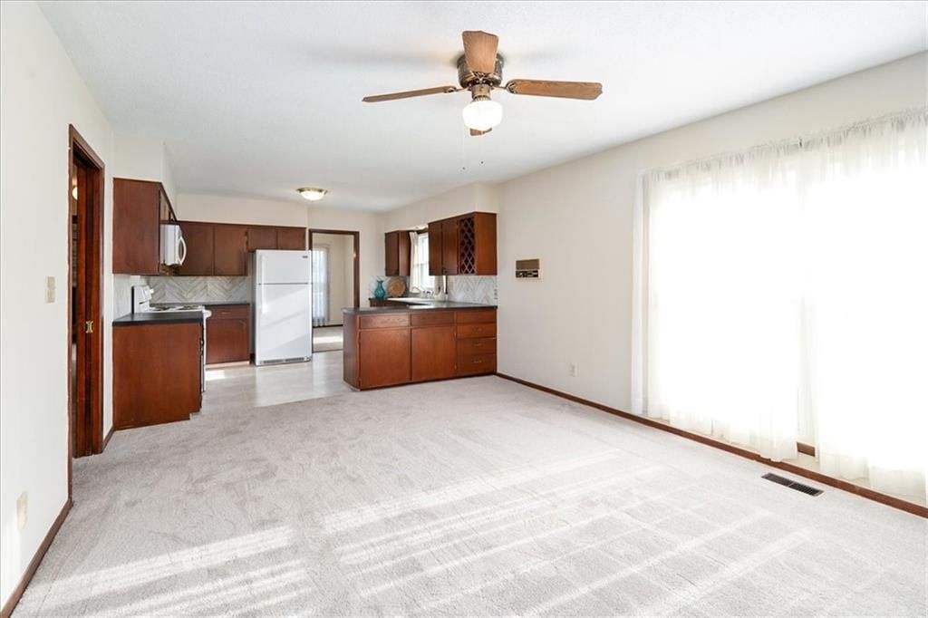 603 W 28th Place — photo 11