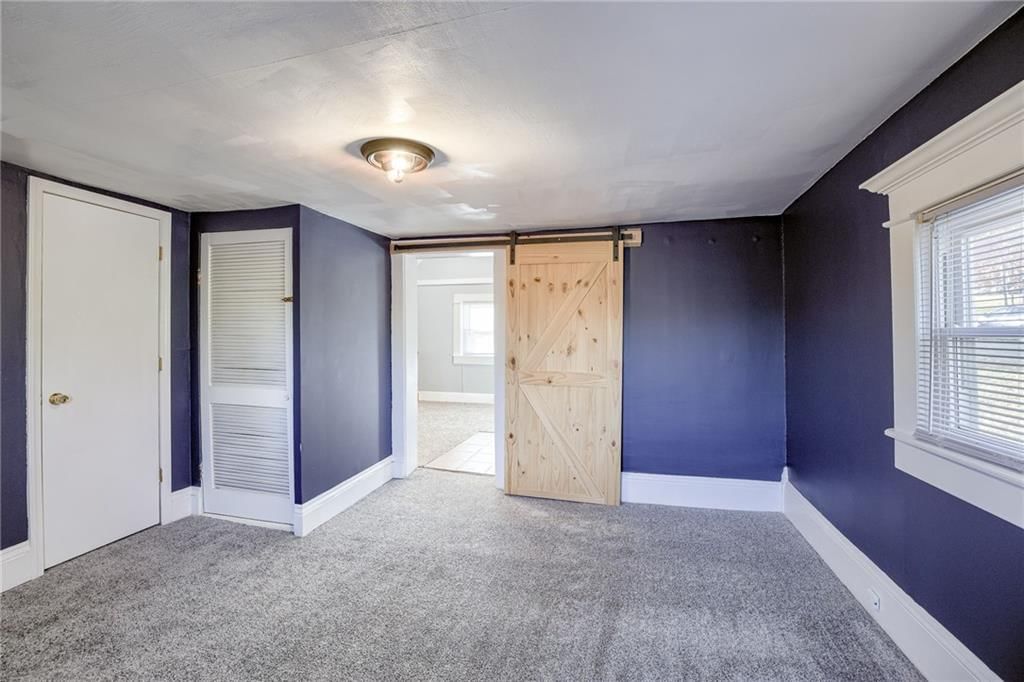 301 NE Cookingham Drive — photo 17