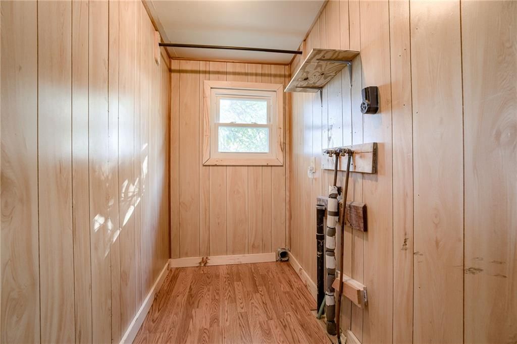 301 NE Cookingham Drive — photo 10