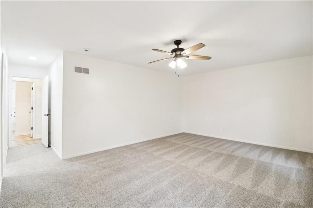 8735 Lafayette Avenue — photo 13