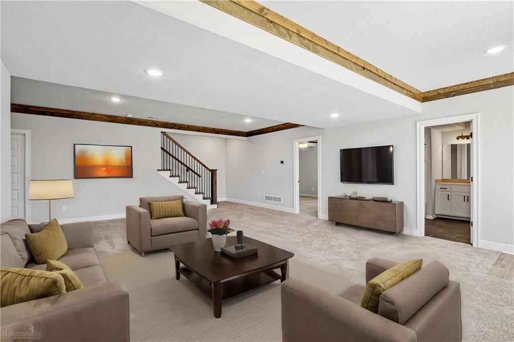 4716 NE Jamestown Drive — photo 23