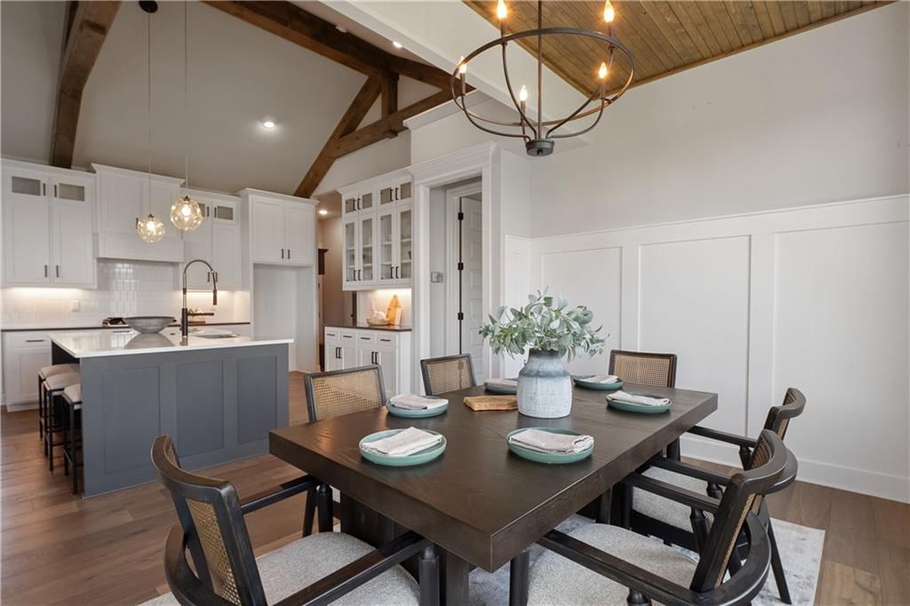 4716 NE Jamestown Drive — photo 9