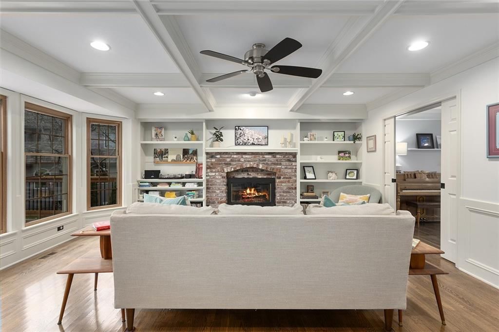 513 NE SAWGRASS Court — photo 18