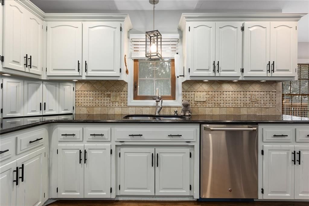 513 NE SAWGRASS Court — photo 25