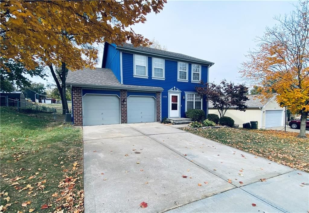 1228 N Davis Road — photo 3