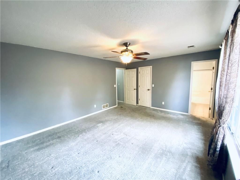 1228 N Davis Road — photo 33