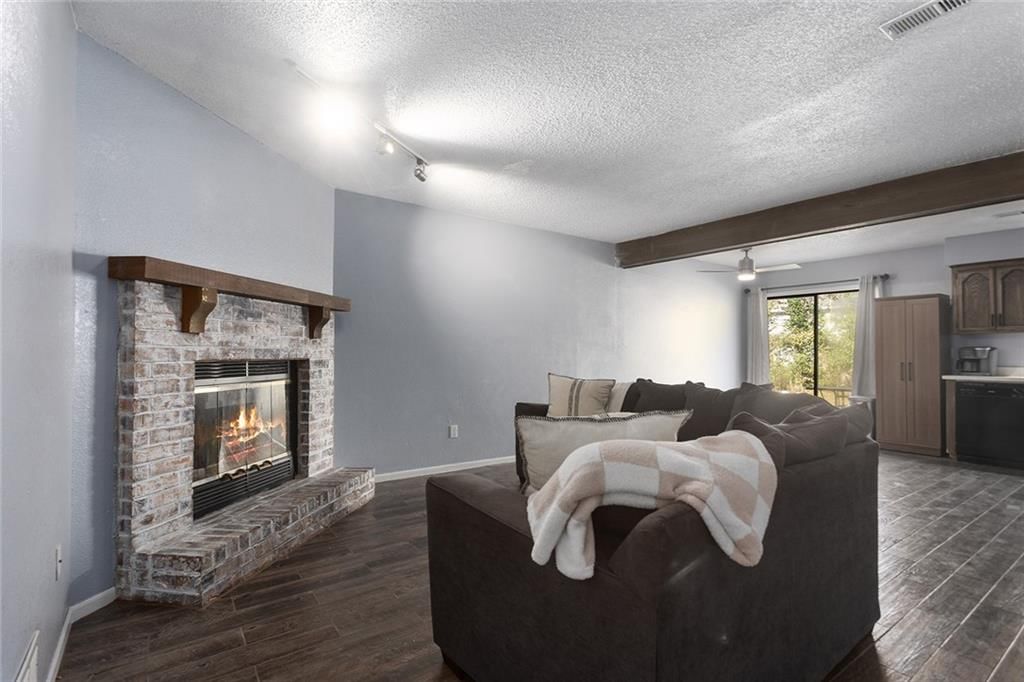 260 SW Pinetree Lane — photo 5