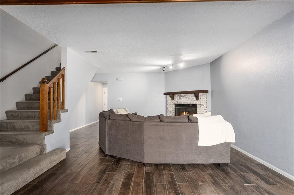 260 SW Pinetree Lane — photo 7