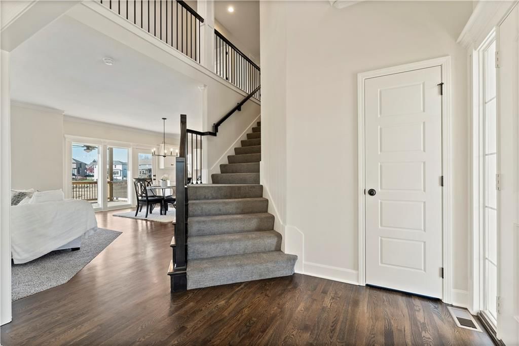 1062 Fir Lane — photo 8