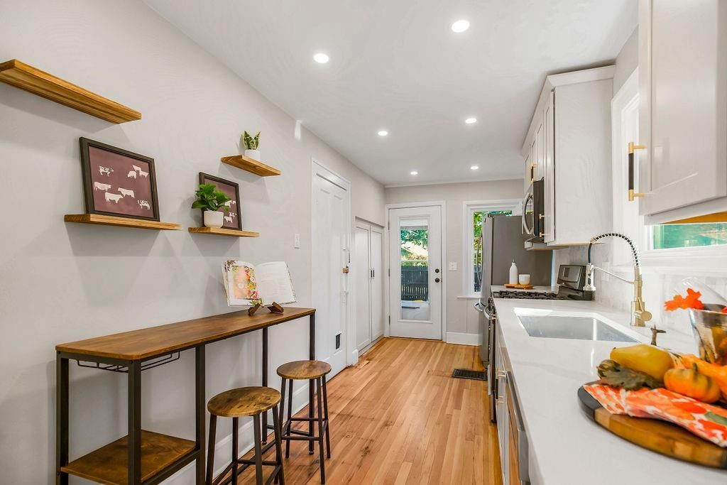 6037 Cherry Street — photo 11