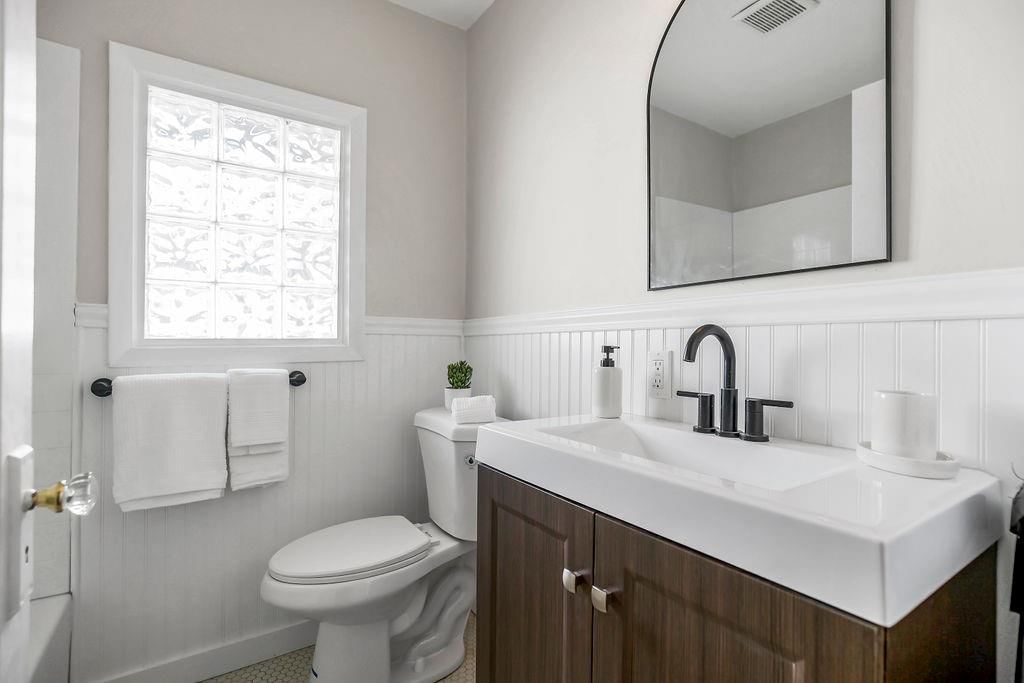 6037 Cherry Street — photo 16