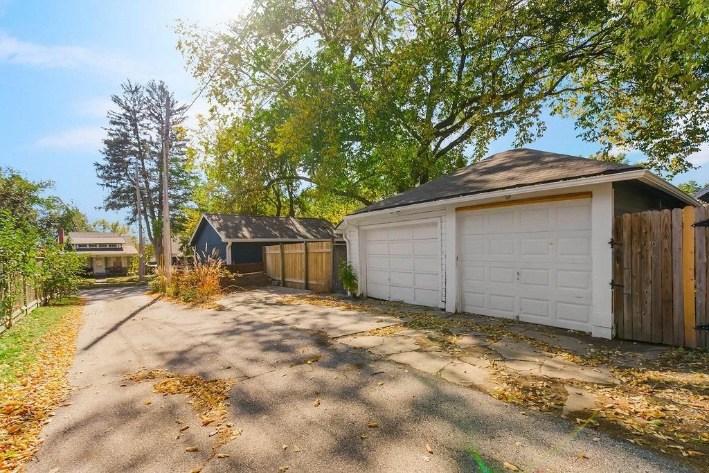 6037 Cherry Street — photo 21