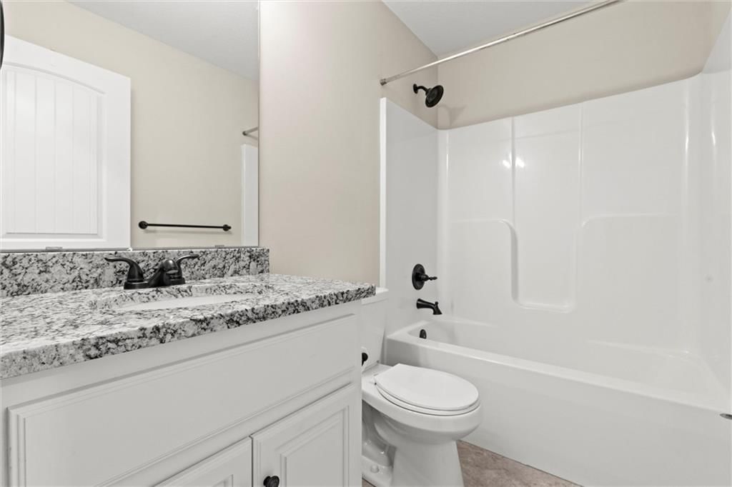 1005 SW Chickadee Drive — photo 11