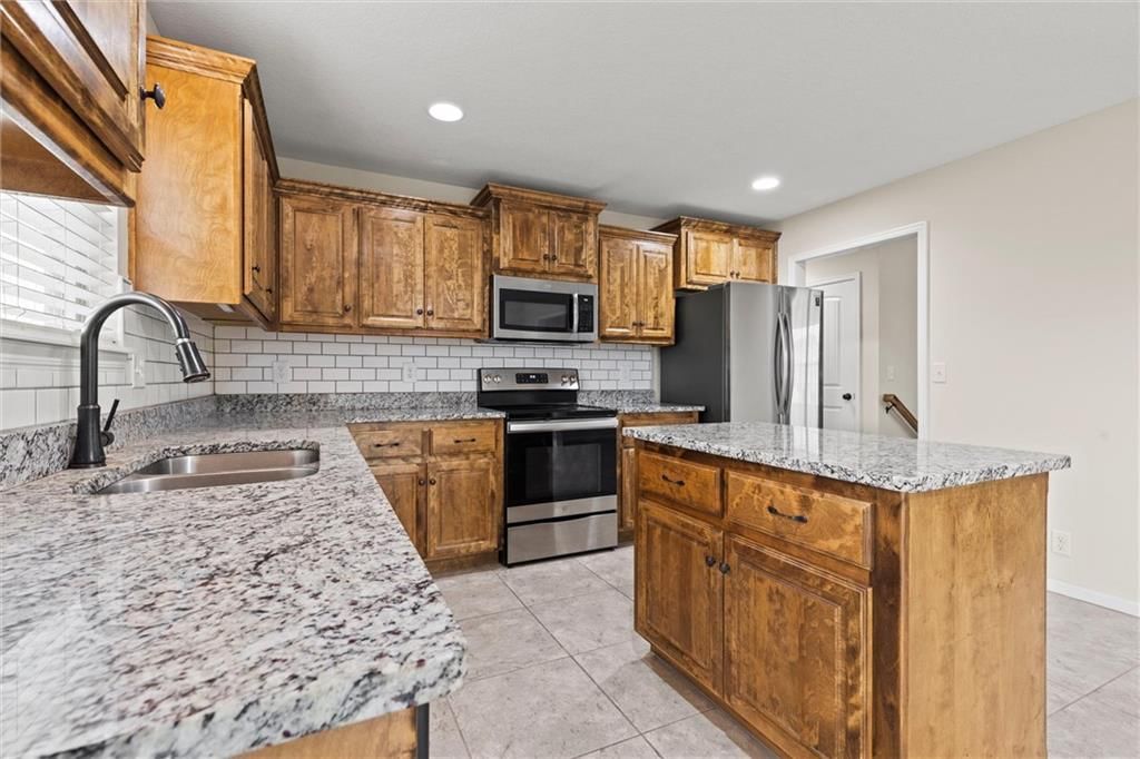 1005 SW Chickadee Drive — photo 7