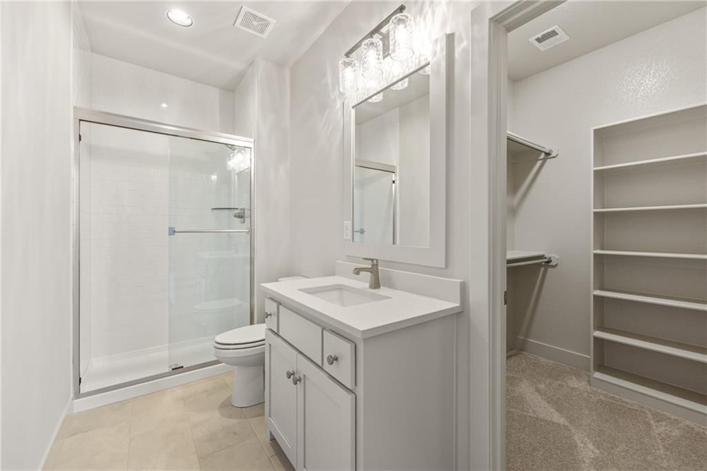 16904 Parkhill Street — photo 65