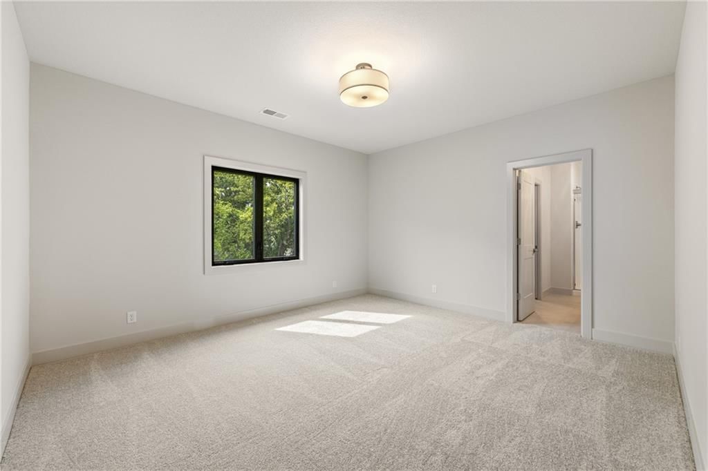 16904 Parkhill Street — photo 68