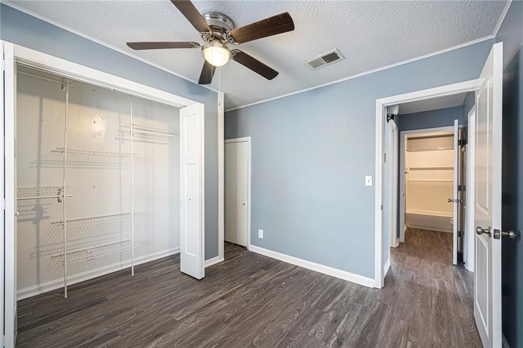1816 S Osage Street — photo 9