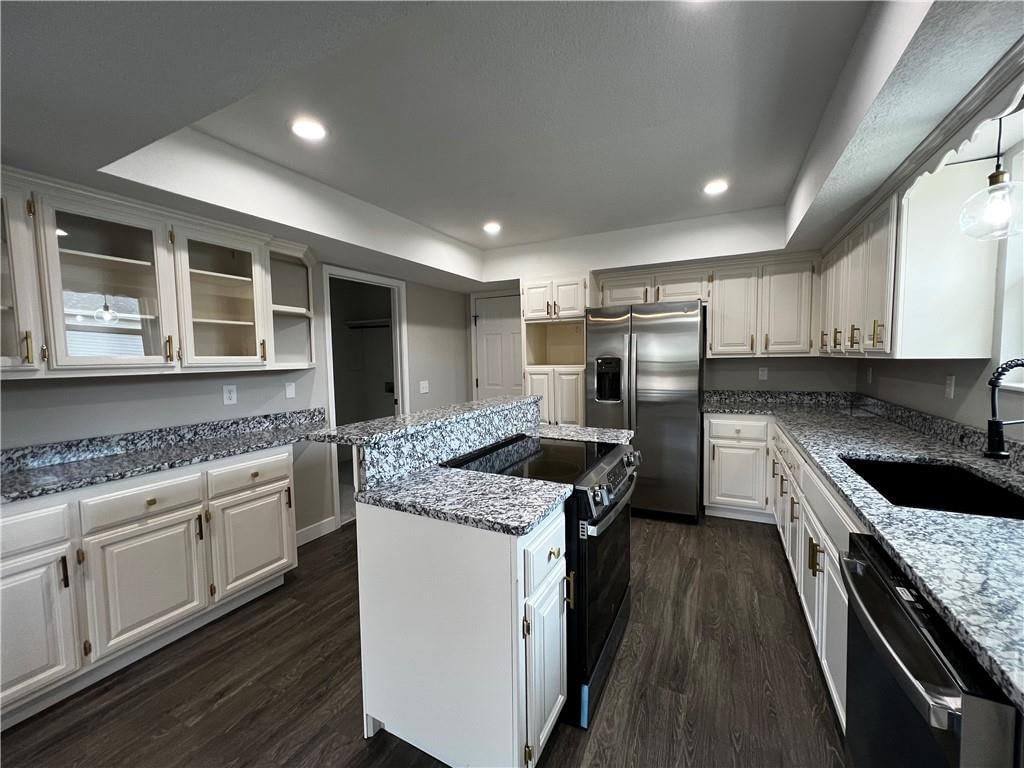 1251 E Amber Drive — photo 6