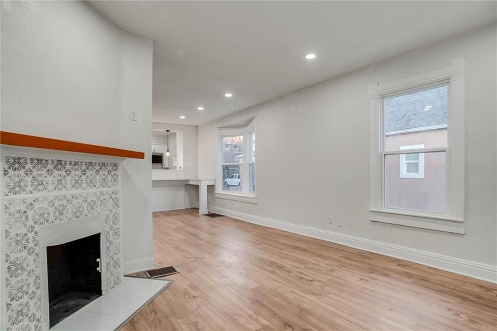 4624 E 6th Street — photo 11