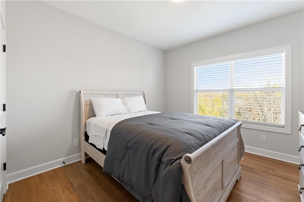 5803 N Lucerne Avenue — photo 21