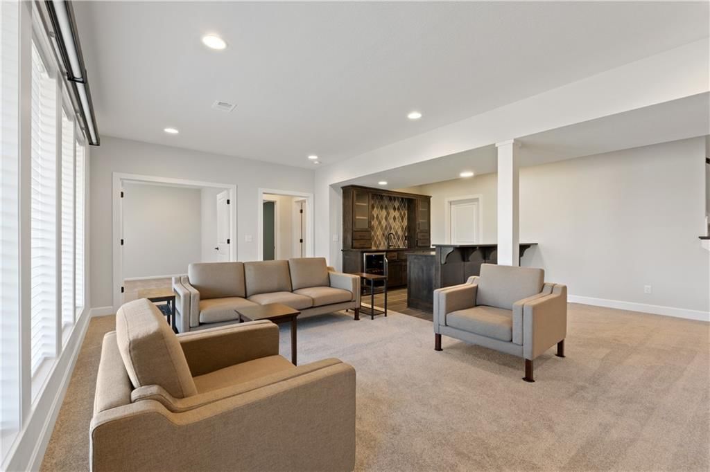5803 N Lucerne Avenue — photo 25