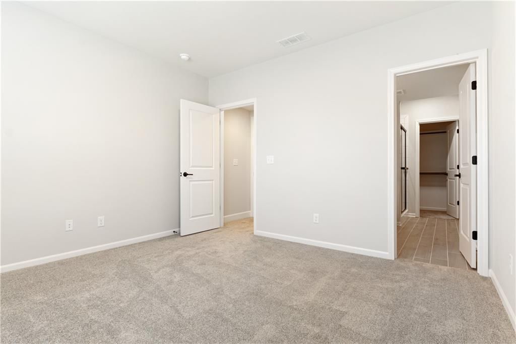 5803 N Lucerne Avenue — photo 34