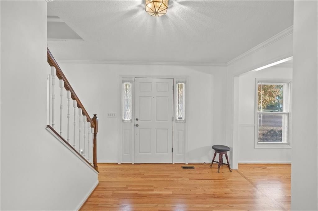 5901 W 152nd Street — photo 3