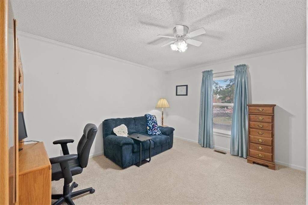 5901 W 152nd Street — photo 32