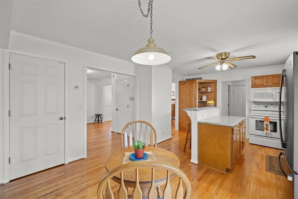 5901 W 152nd Street — photo 10