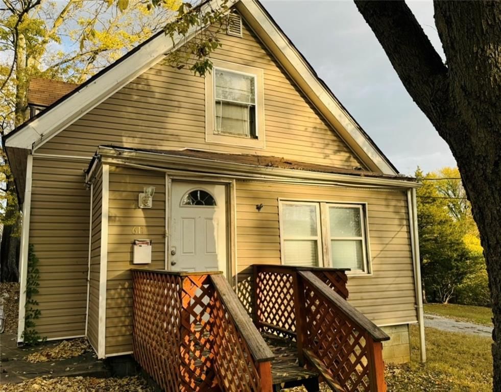 611 S Overton Avenue — photo 2