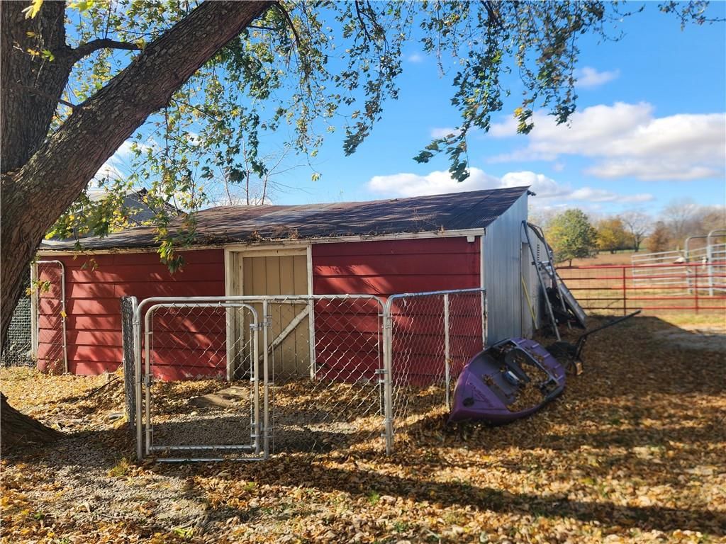 7359 SE B Highway — photo 39