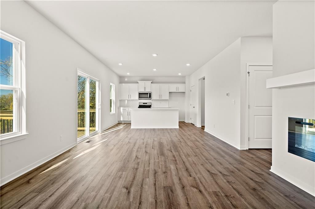 21802 Vinci Circle — photo 14