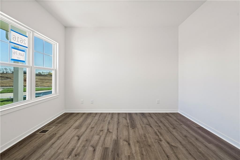 21802 Vinci Circle — photo 8