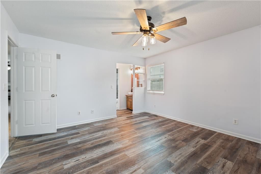 305 SW 24th Street — photo 11