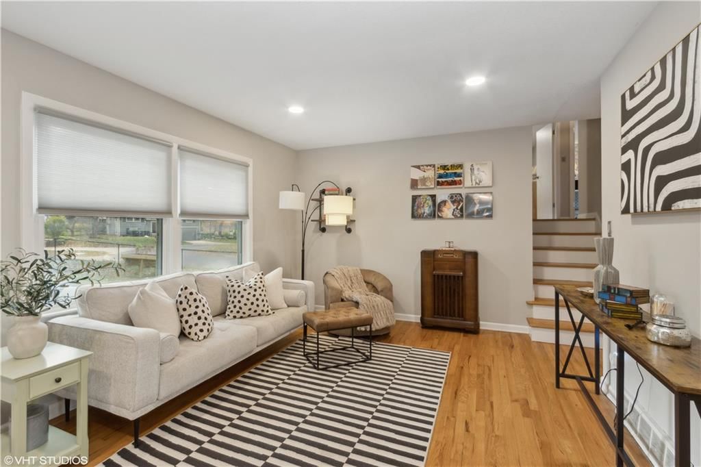 8801 W 88th Street — photo 4