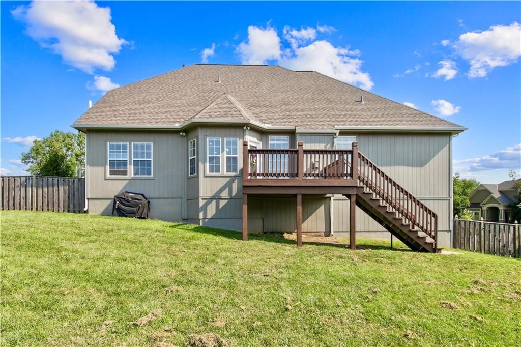 2913 NE Marywood Lane — photo 35
