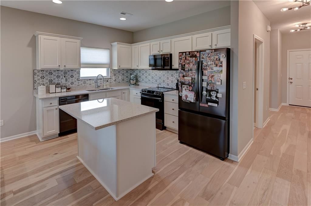 7734 NW 123rd Court — photo 11