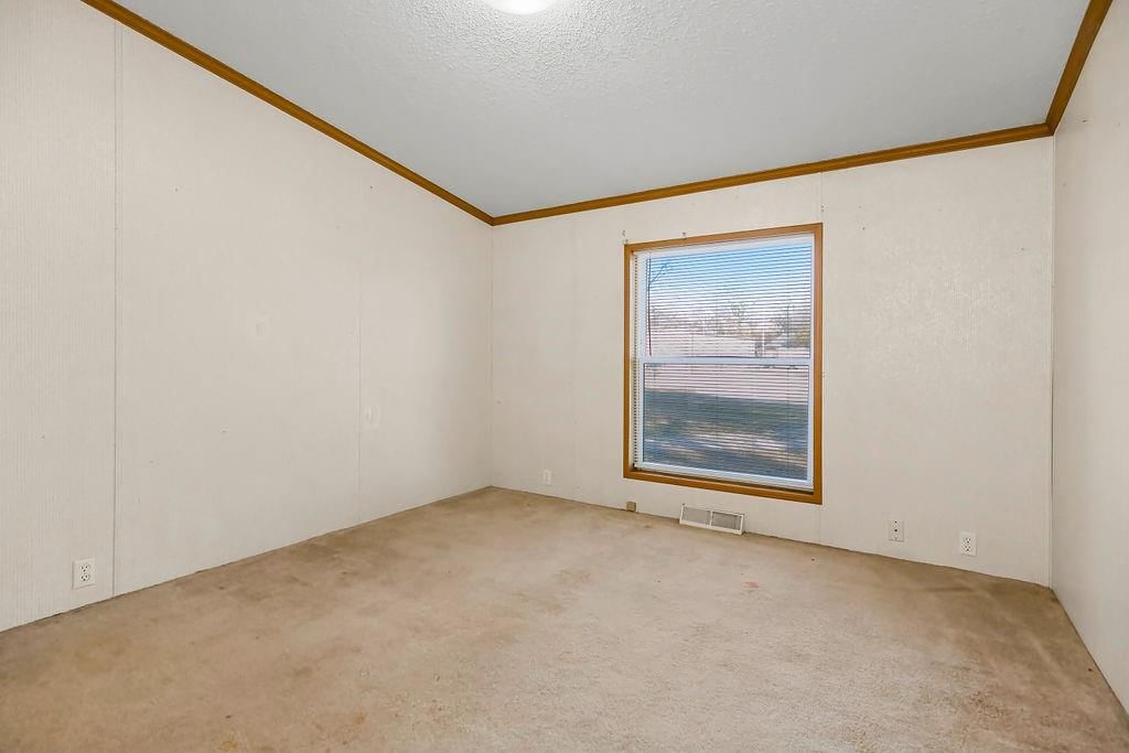 13025 NW Walnut Street — photo 17