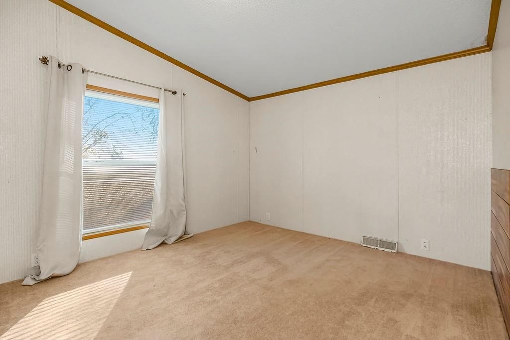 13025 NW Walnut Street — photo 18