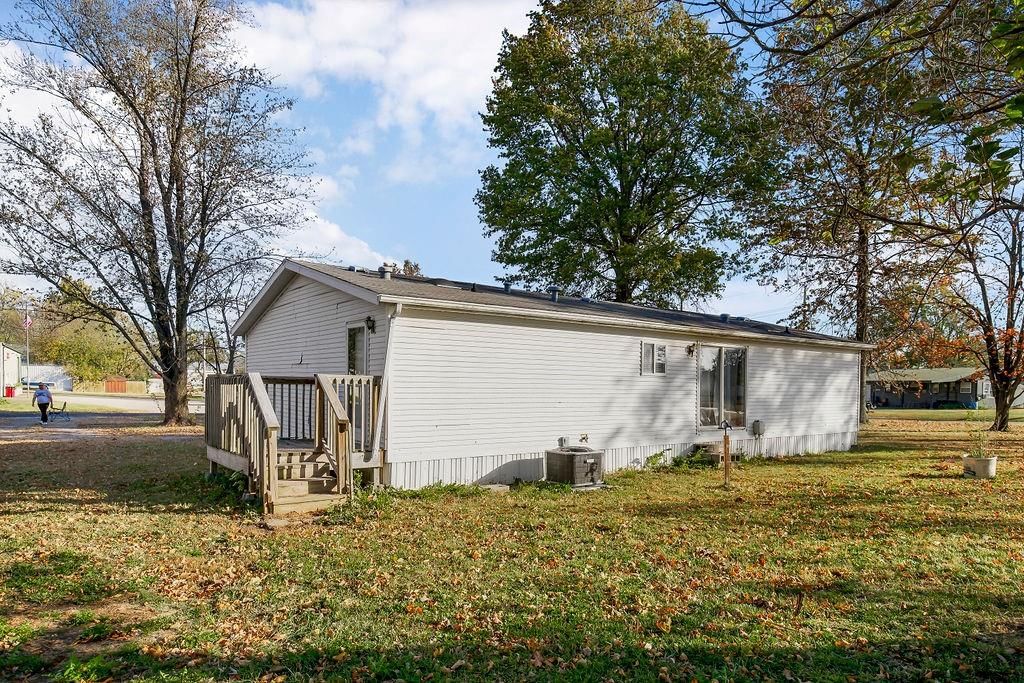 13025 NW Walnut Street — photo 29