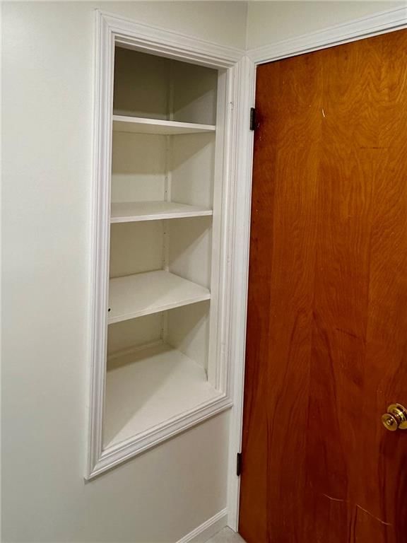 304 S Clayton Avenue — photo 24