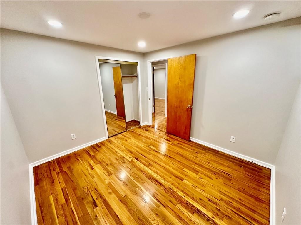 304 S Clayton Avenue — photo 26